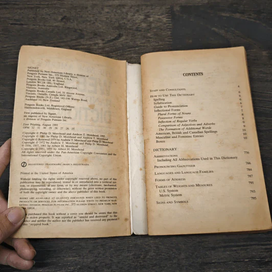 The New American Webster Handy College Dictionary รูปที่ 6