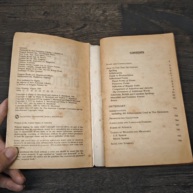 The New American Webster Handy College Dictionary รูปที่ 6