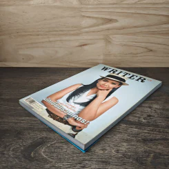 WRITER ปีที่ 1 ฉบับที่ 8 มิถุนายน 2555 รูปที่ 3