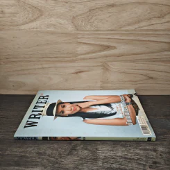 WRITER ปีที่ 1 ฉบับที่ 8 มิถุนายน 2555 รูปที่ 2