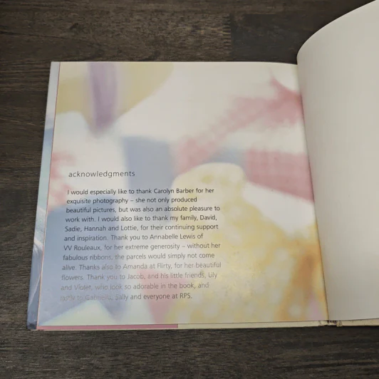 Gift Wrapping - Lucy Berridge รูปที่ 9