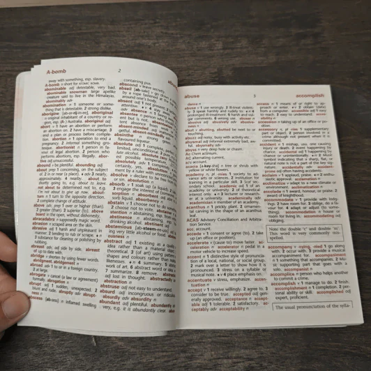 Collins Pocket English Dictionary in Colour รูปที่ 7