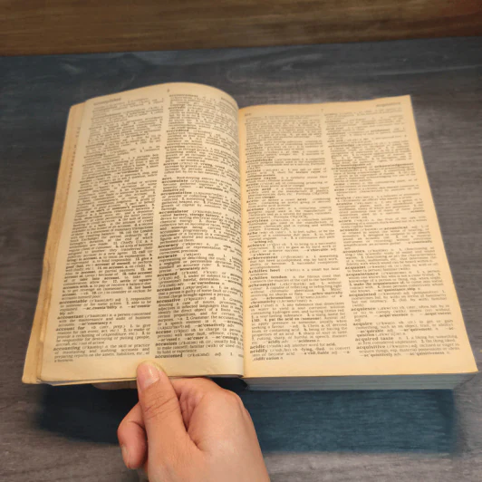 The Collins paperback English dictionary รูปที่ 7