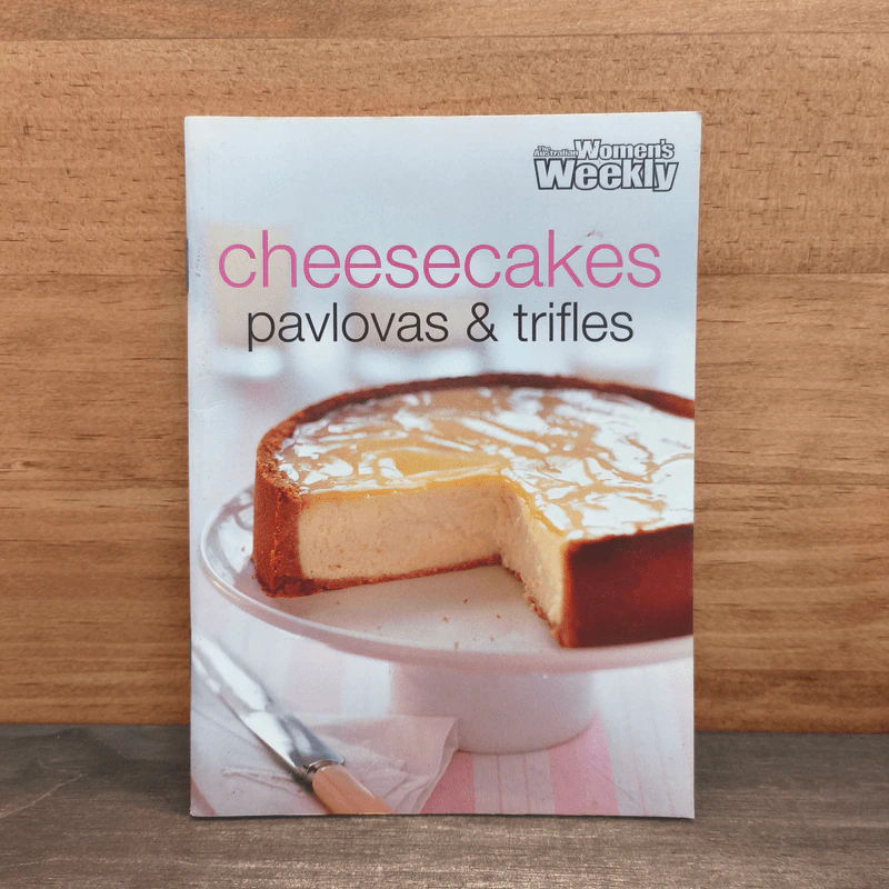 Cheesecakes pavlovas & trifles รูปที่ 1