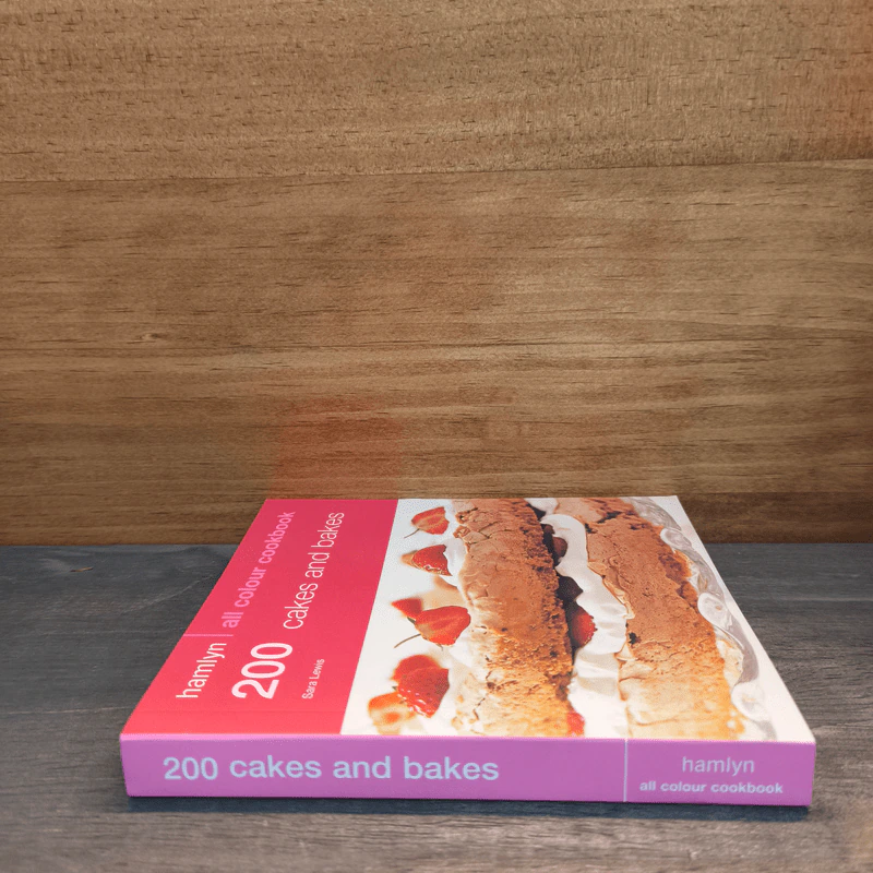 200 Cakes and Bakes รูปที่ 2