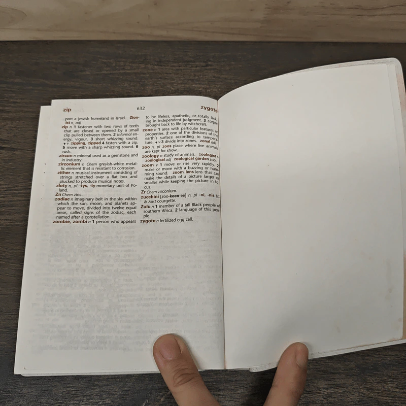 Collins Pocket English Dictionary in Colour รูปที่ 8