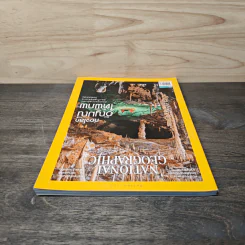 National Geographic ฉบับที่ 233 ธ.ค.2563 ท่องโลกอัญมณีใต้พิภพ รูปที่ 5