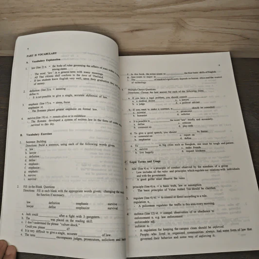English for Lawyers I - Peerachat Nilawanit รูปที่ 7