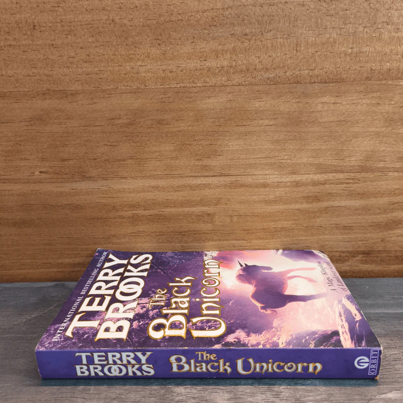 The Black Unicorn - Terry Brooks รูปที่ 2
