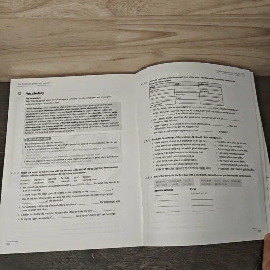 Cambridge Grammar and Vocabulary for the TOEIC Test - Jolene Gear, Robert Gear รูปที่ 9