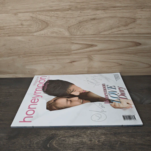 Honeymoon Magazine by Wedding Creation รูปที่ 2