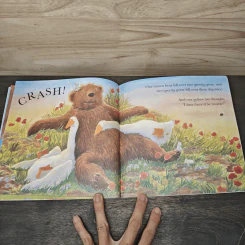 Where There's A Bear,There's Trouble! รูปที่ 7