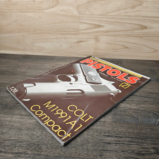 Gun Magazine (ฉบับพิเศษ ชุด ปืนกึ่งอัตโนมัติ) Pistols 2 - วิทยา สุขสมโสตร รูปที่ 3