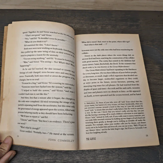 The Gates (The Samuel Johnson Series) - John Connolly รูปที่ 7
