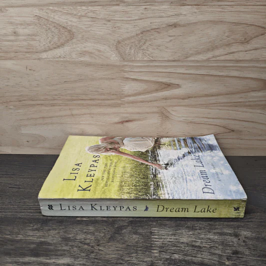 Dream Lake: A Friday Harbor Novel - Lisa Kleypas รูปที่ 2