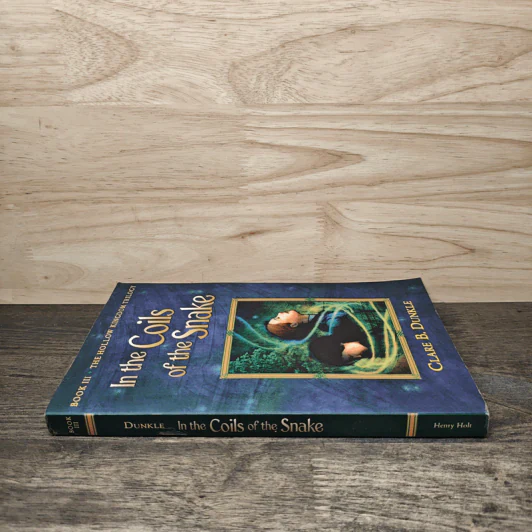 In The Coils of the Snake - Clare B.Dunkle รูปที่ 2