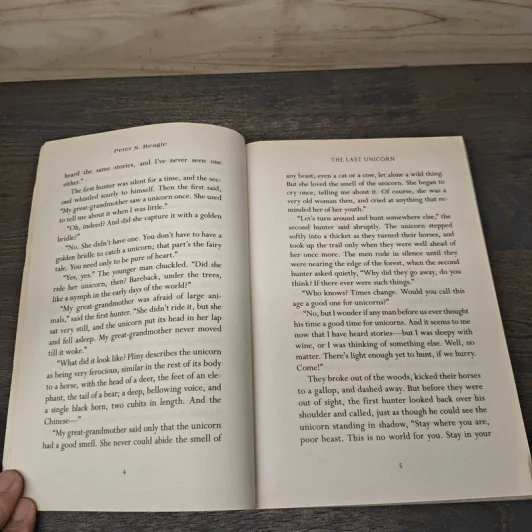 The Last Unicorn (40th Anniversary Edition) - Peter S. Beagle, Patrick Rothfuss รูปที่ 7