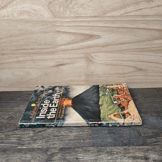 Inside the Earth - Rose Wyler, Gerald Ames รูปที่ 2