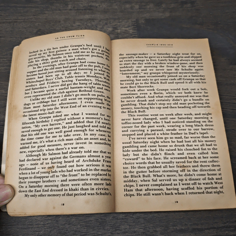 As the Crow Flies - Jeffrey Archer รูปที่ 7