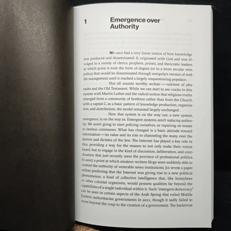 Whiplash How to Survive Our Faster Future - Joi Ito, Jeff Howe รูปที่ 7