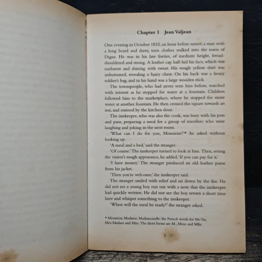 Victor Hugo (Penguin Readers Level 6) - Les Miserables รูปที่ 7