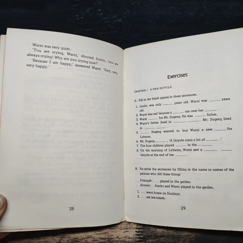 The Lebaran Bicycle - Norman Pritchard , I. Siswojo รูปที่ 8