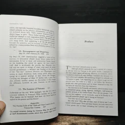 In Retrospect The Tragedy and Lessons of Vietnam - Robert S. McNamara รูปที่ 9