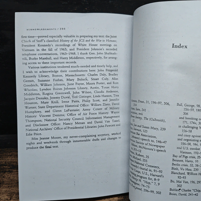 In Retrospect The Tragedy and Lessons of Vietnam - Robert S. McNamara รูปที่ 11