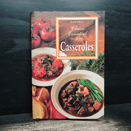 Classic Essential Casseroles - Anne Wilson รูปที่ 1