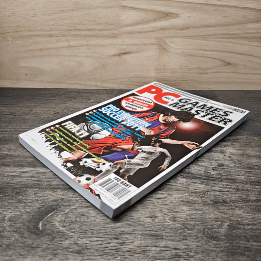หนังสือ PC Games Master Vol.5 Pro Evolution Soccer 2011 รูปที่ 3