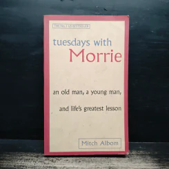 Tuesdays with Morrie - Mitch Albom รูปที่ 1