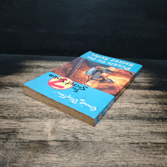 Puzzle for the Secret Seven - Enid Blyton รูปที่ 5