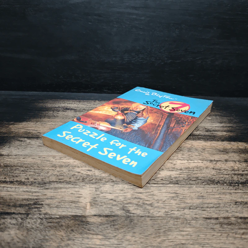 Puzzle for the Secret Seven - Enid Blyton รูปที่ 4