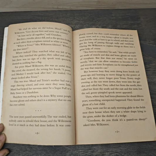 Dial-A-Ghost - Eva Ibbotson รูปที่ 7