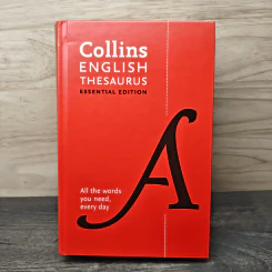 Collins English Thesaurus Essential Edition