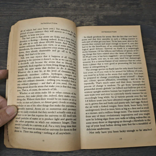 A Short History of Nearly Everything - Bill Bryson รูปที่ 7
