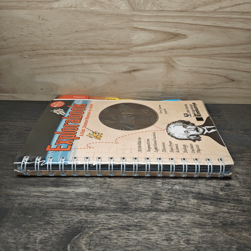 Explorabook: A Kids' Science Museum in a Book รูปที่ 2