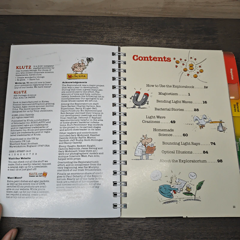 Explorabook: A Kids' Science Museum in a Book รูปที่ 6