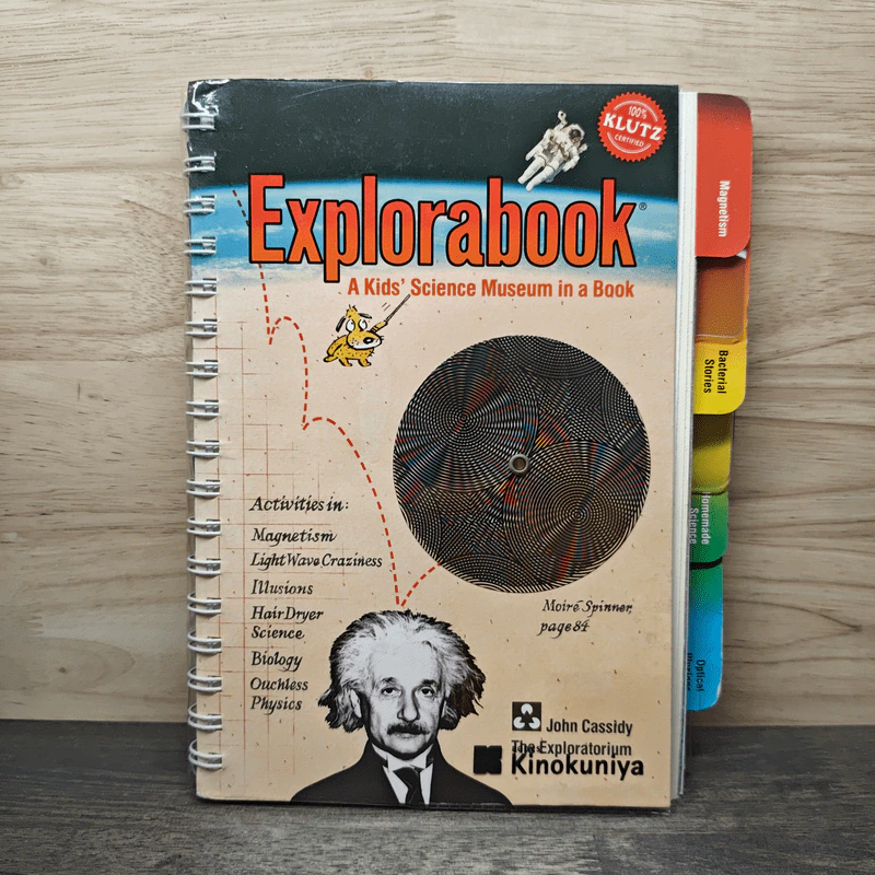 Explorabook: A Kids' Science Museum in a Book รูปที่ 1