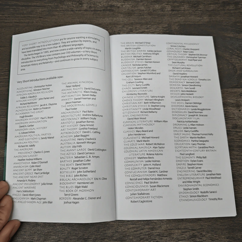 Anxiety  A Very Short Introduction - Daniel Freeman รูปที่ 6