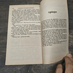 Knights of Dark Renown - David Gemmell รูปที่ 8