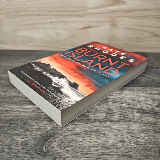 Burnt island - Kate Rhodes รูปที่ 3