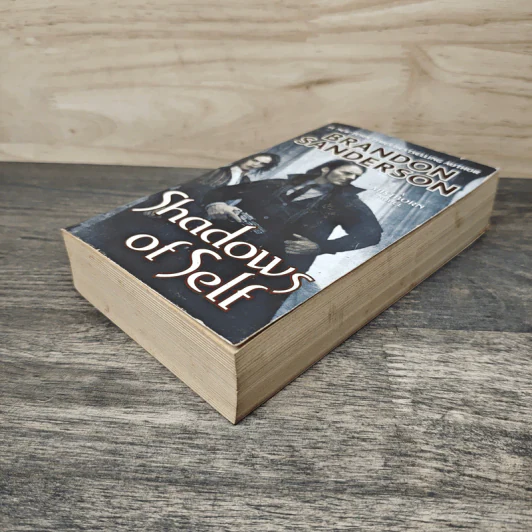 Shadows of Self: A Mistborn Novel - Brandon Sanderson รูปที่ 3