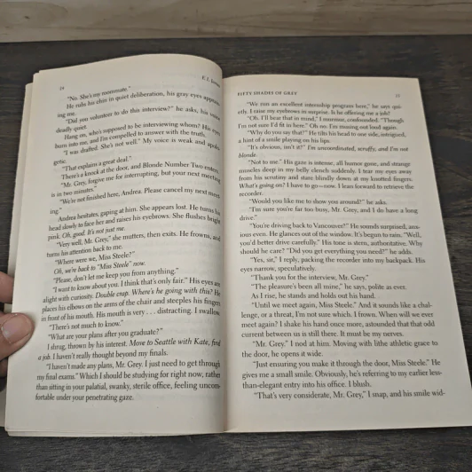 Fifty Shades of Grey I - E L James รูปที่ 7