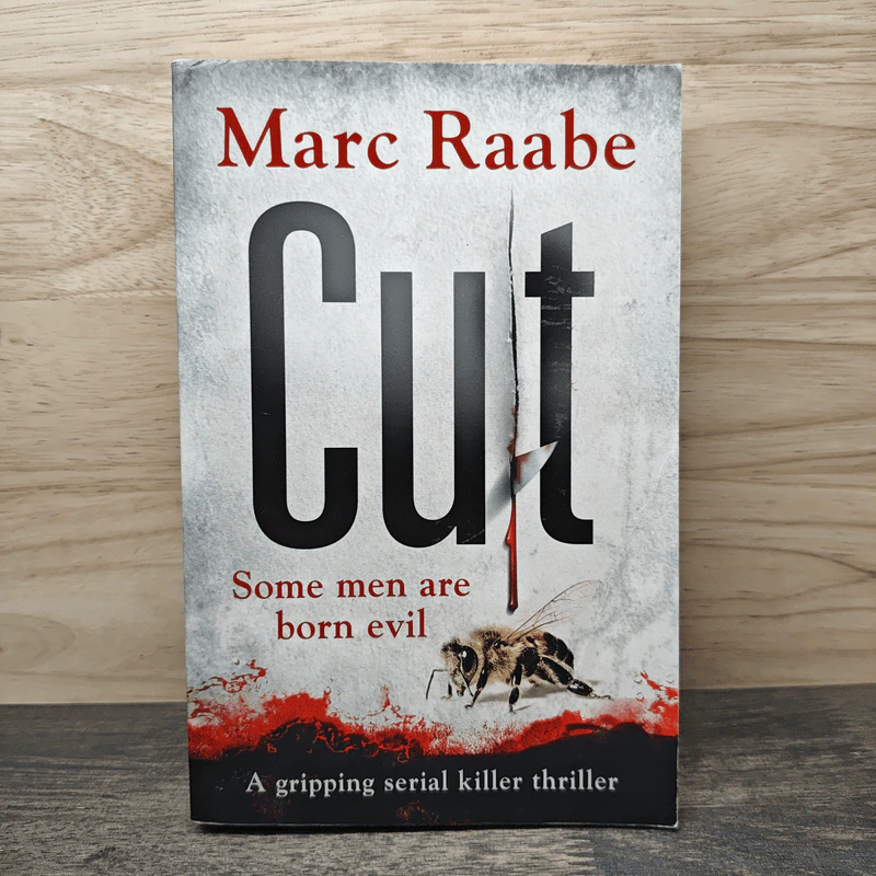 Cut: Some men are born evil - Marc Raabe รูปที่ 1