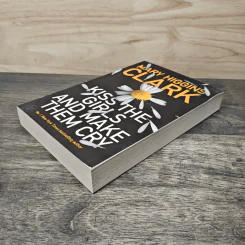 Kiss the Girls and Make Them Cry - Mary Higgins Clark รูปที่ 3