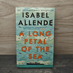 A Long Petal of the Sea - Isabel Allende รูปที่ 1