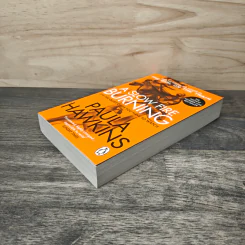 A Slow Fire Burning - Paula Hawkins รูปที่ 3
