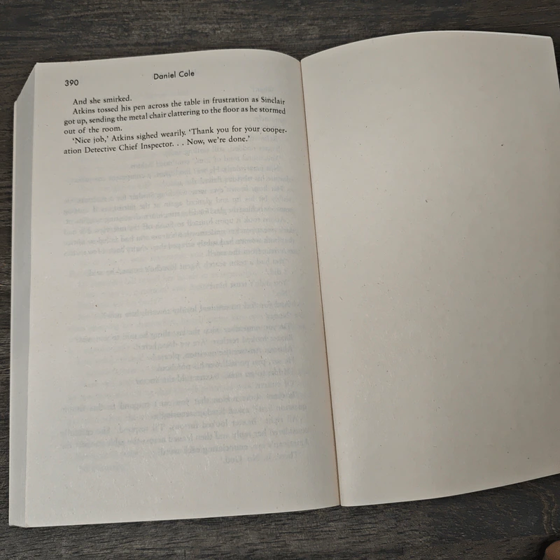 Ragdoll - Daniel Cole รูปที่ 8