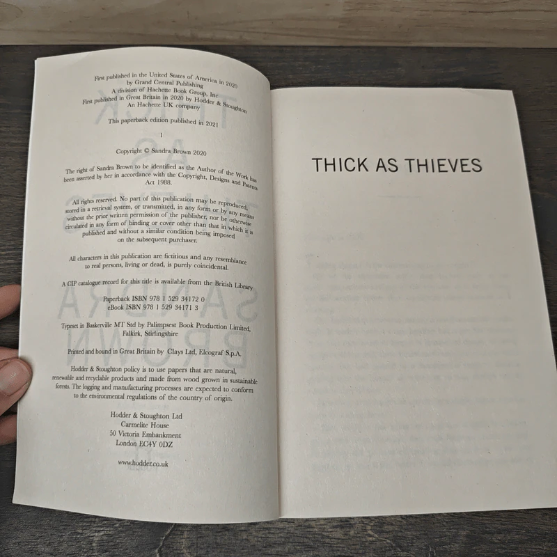 Thick as Thieves - Sandra Brown รูปที่ 6